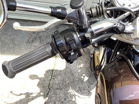 ヤマハ SR400 11