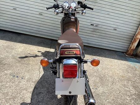 ヤマハ SR400 17