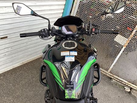 カワサキ Z900 18