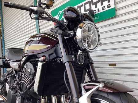 カワサキ Z900RS 12