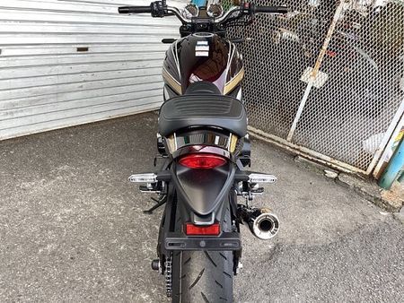 カワサキ Z900RS 17