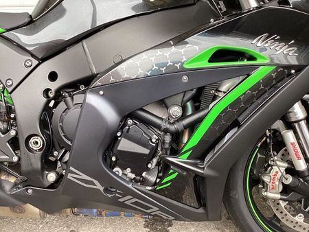 カワサキ ZX-10R 3