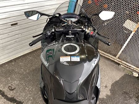 カワサキ ZX-10R 18