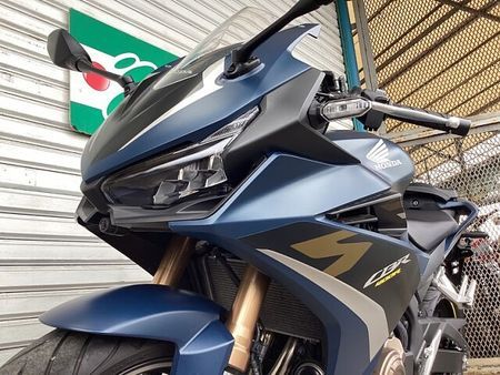 ホンダ CBR400R 16