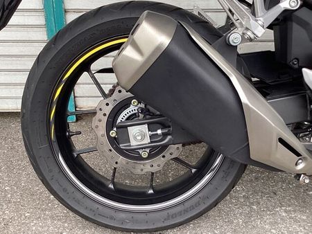 ホンダ CBR400R 25