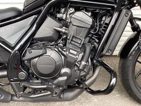 ホンダ レブル1100 3