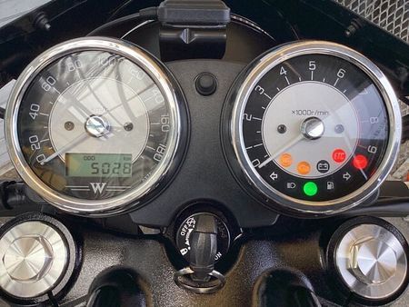 カワサキ W800 CAFE 22