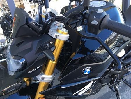 BMW G310R 店頭現車無し、要取り寄せ車両。 6