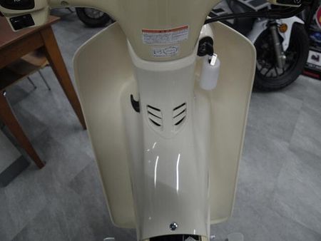 ホンダ スーパーカブ50 在庫有ります。即納出来ます。 3