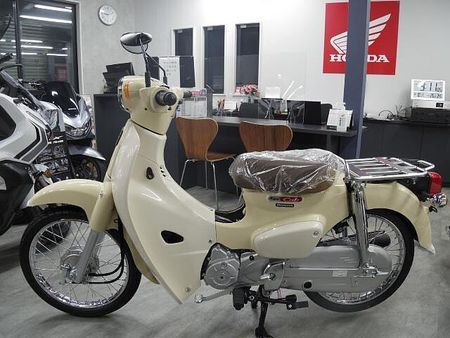 ホンダ スーパーカブ50 在庫有ります。即納出来ます。 19