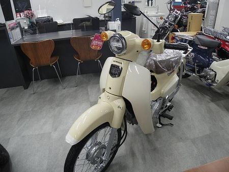 ホンダ スーパーカブ50 在庫有ります。即納出来ます。 21