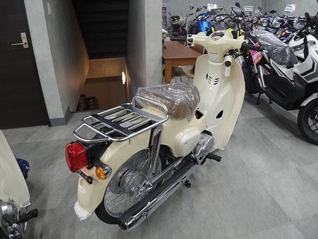 ホンダ スーパーカブ50 在庫有ります。即納出来ます。 24