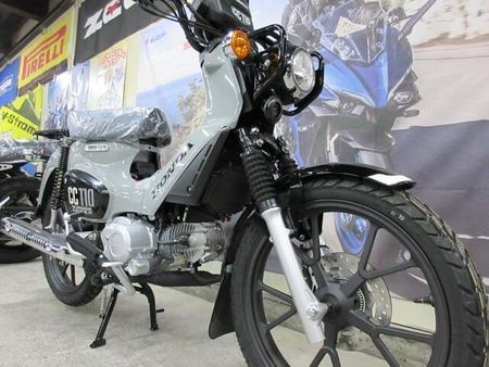 ホンダ クロスカブ110 フロントディスクブレーキで安全!低燃費エンジン! 3