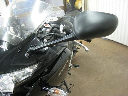 ホンダ CBR250R (2011-) 原付から大型車まで新車・中古車を多数取り揃えています!ウェビックを見たと言って下さい! 9