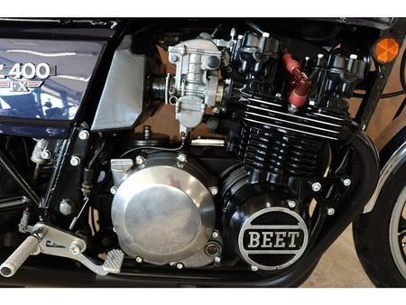 カワサキ Z400FX/Z400J 時代は2気筒から4気筒の400へ!大柄な車体とエッジの効いたカワサキの角型ゼット! 6