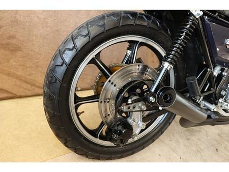 カワサキ Z400FX/Z400J 時代は2気筒から4気筒の400へ!大柄な車体とエッジの効いたカワサキの角型ゼット! 7