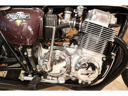 ホンダ CB750フォア(CB750K) 2.9%低金利ローン実施中!2〜10年の残価設定ローンもスタート!法人名義もご相談下さい。 6