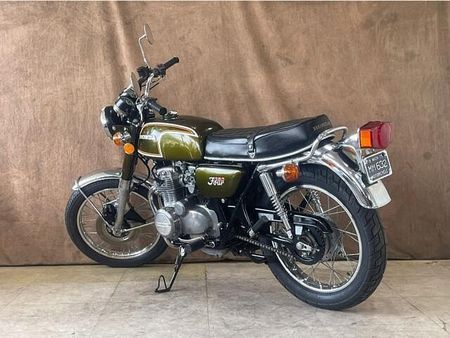 ホンダ CB350 CBナナハンから3年、独自のOHC空冷4気筒を中型ミドルクラスで登場させた世界初の4気筒! 18