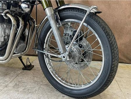 ホンダ CB350 CBナナハンから3年、独自のOHC空冷4気筒を中型ミドルクラスで登場させた世界初の4気筒! 5