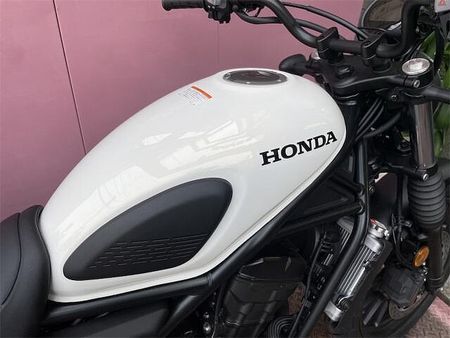 ホンダ CL250 店頭現車無し、要取り寄せ車両。キャッシュレス決済対応! 35