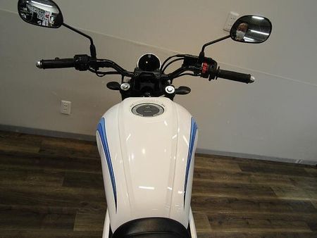ヤマハ XSR155 オリジナルペイントモデル 11