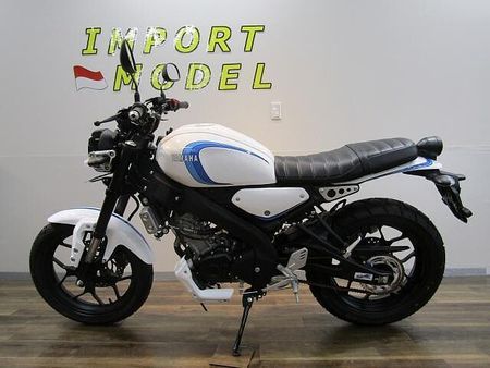 ヤマハ XSR155 オリジナルペイントモデル 2