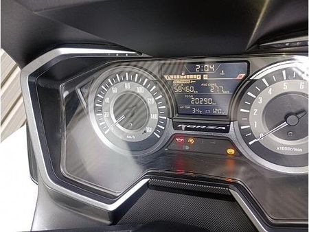 ホンダ フォルツァ 距離もまずまずまだまだ元気、ホンダが誇るフラッグシップスクーター 9