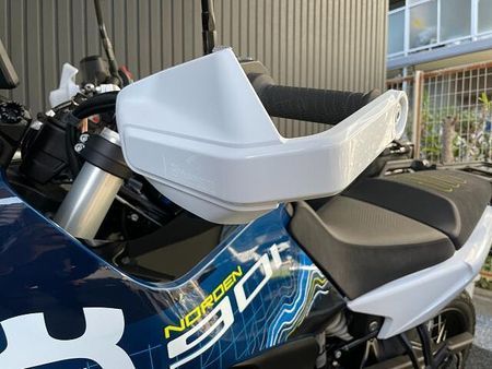 ハスクバーナ NORDEN 901 Expedition 17