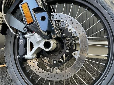 ハスクバーナ NORDEN 901 Expedition 40