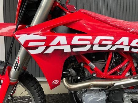 ガスガス ES700 13