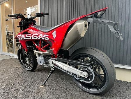 ガスガス SM700 31