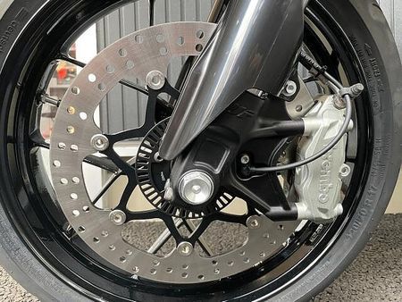 ガスガス SM700 8