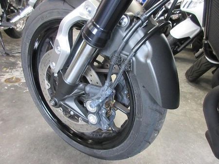 ヤマハ XSR900 ご来店日時(3日先まで)が確定していれば無料にて取り置きさせていただきます。 17