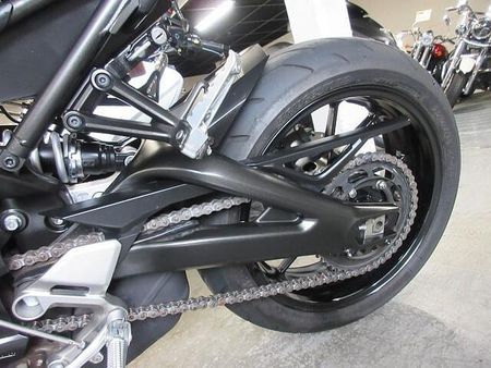 ヤマハ XSR900 ご来店日時(3日先まで)が確定していれば無料にて取り置きさせていただきます。 20