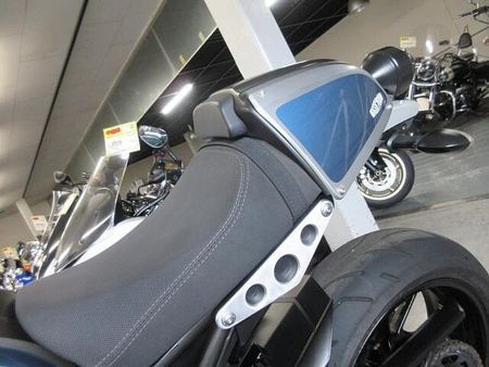 ヤマハ XSR900 ご来店日時(3日先まで)が確定していれば無料にて取り置きさせていただきます。 23