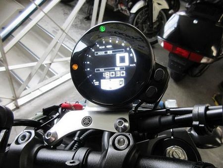 ヤマハ XSR900 ご来店日時(3日先まで)が確定していれば無料にて取り置きさせていただきます。 4