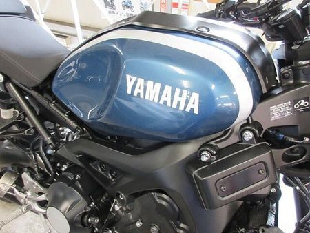 ヤマハ XSR900 ご来店日時(3日先まで)が確定していれば無料にて取り置きさせていただきます。 5