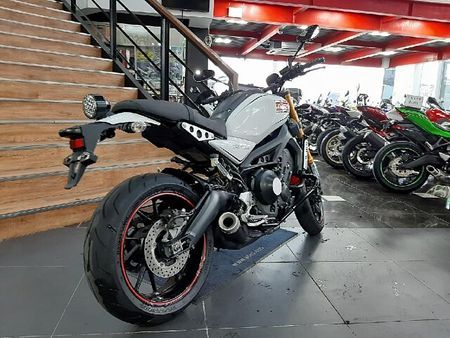 ヤマハ XSR900 XSR900 3
