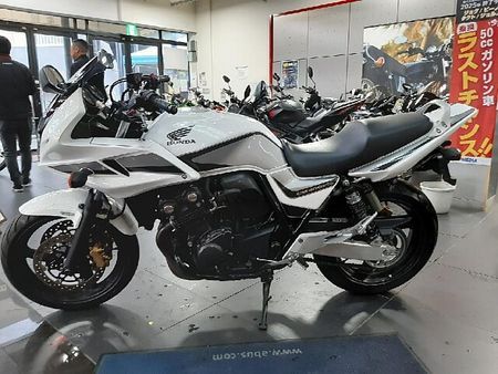 ホンダ CB400スーパーボルドール CB400SBABS 3