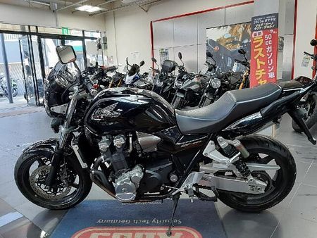 ホンダ CB1300スーパーフォア CB1300SF 3