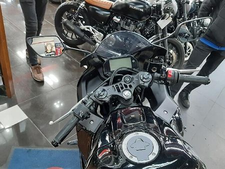 ヤマハ YZF-R25 YZF-R25 5