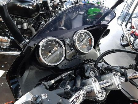ホンダ CB400スーパーボルドール CB400SBABS 5
