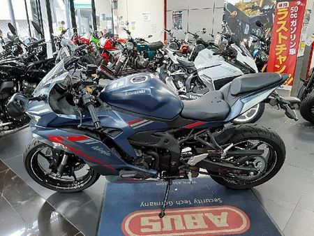 カワサキ ZX-25R ZX-25R SE 8