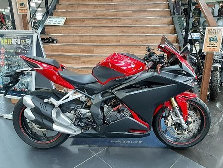 ホンダ CBR250RR (MC51) CBR250RR 1
