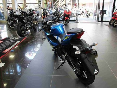 スズキ GSX-R125 GSX-R125ABS 6