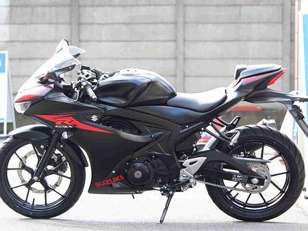 スズキ GSX-R125 GSX-R125ABS 8