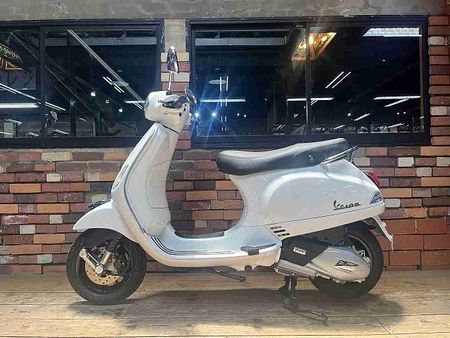 ベスパ LX125 LX125 4