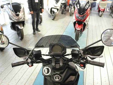 ヤマハ BWS125(ビーウィズ) BWS125 8