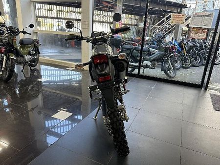 カワサキ KLX230 シェルパ 【新車在庫あり】即納可能です! KLX230シェルパ 4
