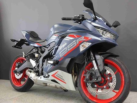 カワサキ ZX-25R ZX-25R SE カスタム 2